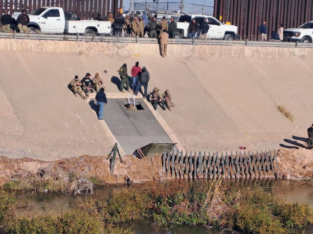 Authorities shut down a border tunnel into Texas. (Credit: SSPC-Mexico)