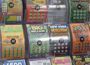 Copycat customer wins $200,000 lottery prize in S.C.