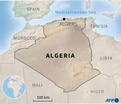 Map of Algeria locating the capital Algiers