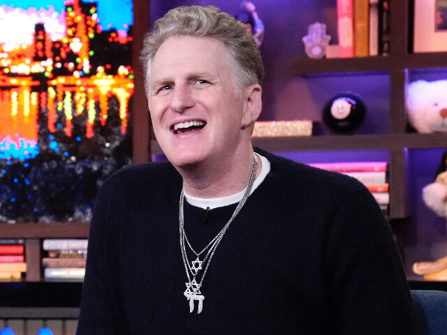 WATCH WHAT HAPPENS LIVE WITH ANDY COHEN -- Episode 21018 -- Pictured: Michael Rapaport --