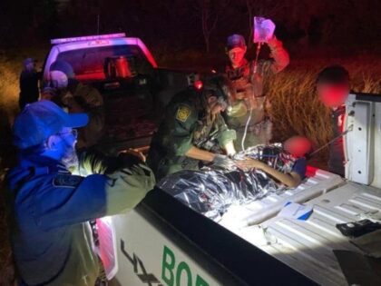 A Rio Grande Valley Sector Border Patrol agent delivers a migrant woman's baby after she i