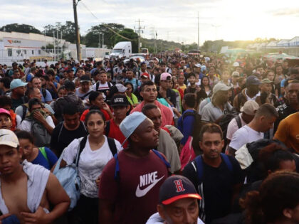 Another Migrant Caravan Departs Tapachula, Chipas (Cartel Chronicles/Breitbart Texas)